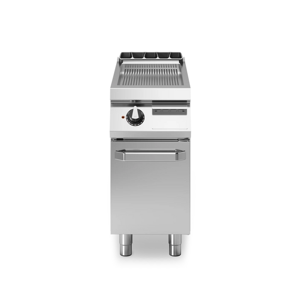 R90/40FTE/R/P Electric fry top, ribbed mild steel plate, on cabinet with door